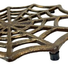 Load image into Gallery viewer, Cast iron Spiderweb Trivet