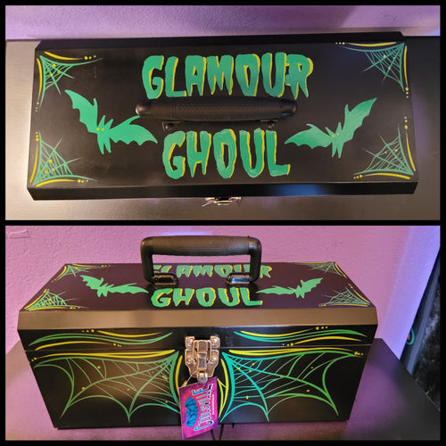 Green Bat Glamour Ghoul Beauty Box